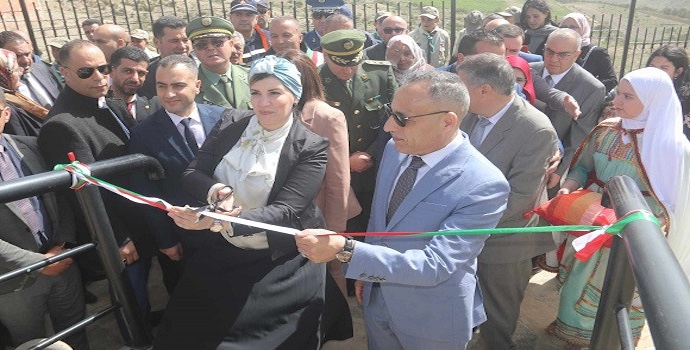 Mouloudji inaugure plusieurs structures de son secteur à Bouira