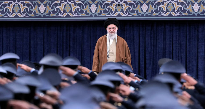 Mort d’Ali Khamenei: l’Iran annonce 40 jours de deuil et 7 jours fériés